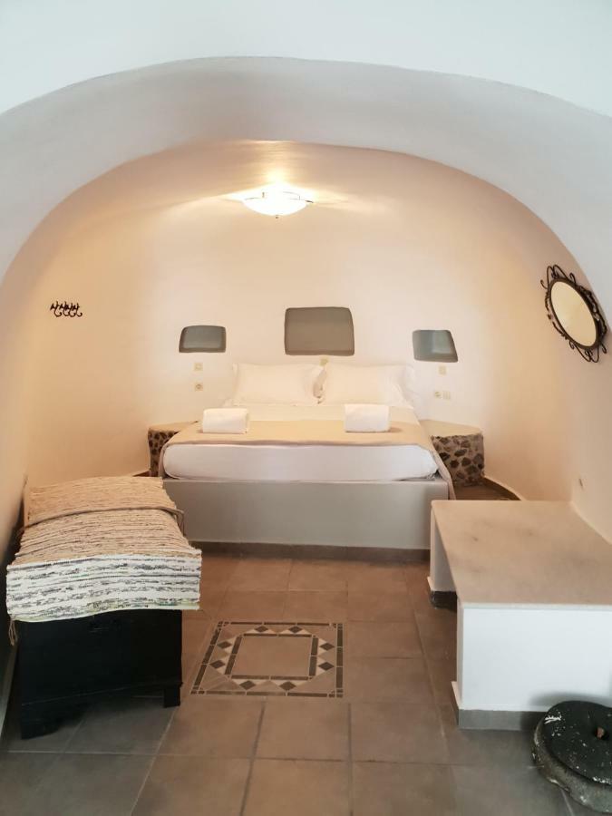 Cave House Martrona Villa Foinikia  Ngoại thất bức ảnh